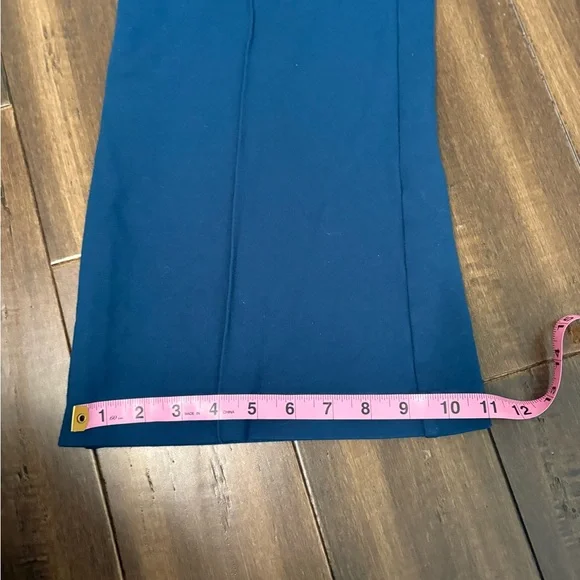 Philosophy Plus Sz XL Vibrant Blue Elastic Stretch Waist Capri Gaucho Pants - Picture 7 of 8